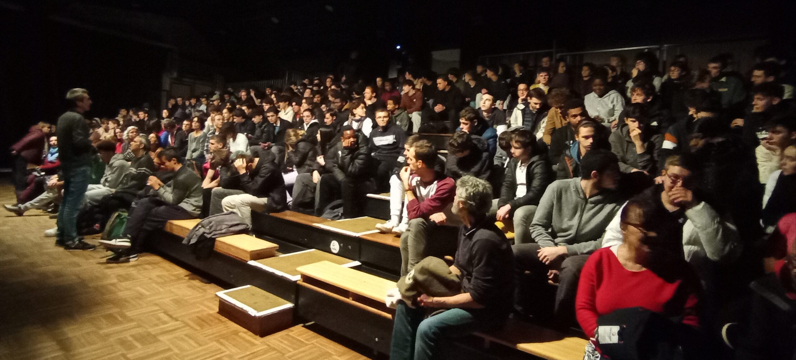 Théâtre : « Nos amis les humains »